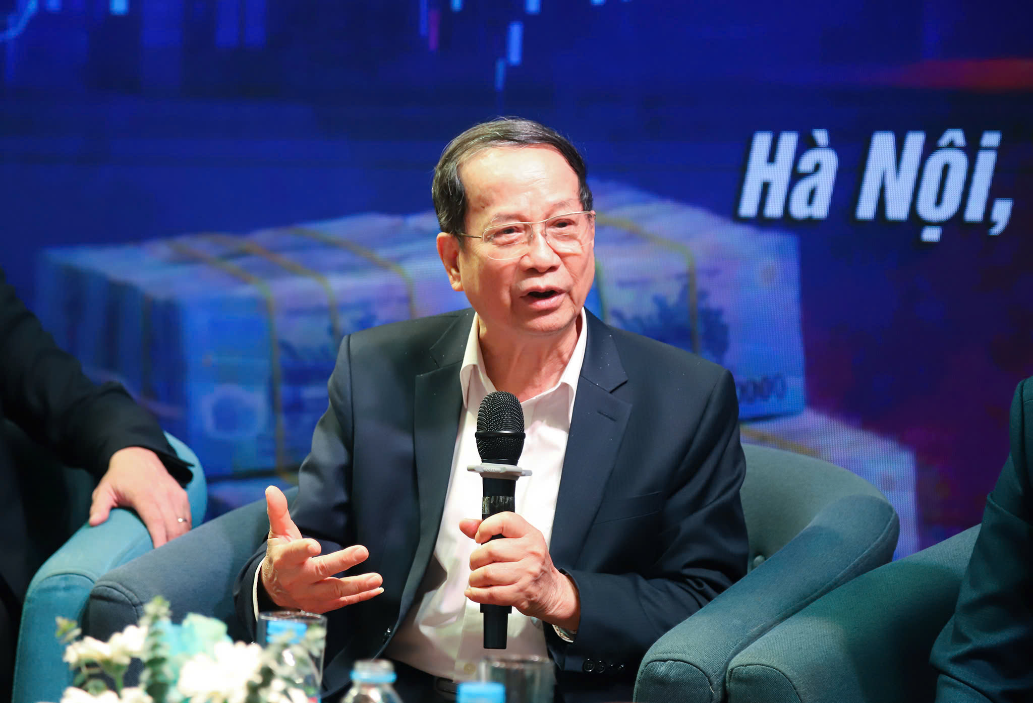 live--hoi-thao--la-ban-dau-tu-2026--tam-diem-dong-tien_696f5c1e5ab09.jpg