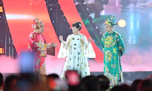 12-ngay-mo-cua--hoi-cho-mua-xuan-2026-don-hon-nua-trieu-luot-khach-ghe-tham_6992a047864a9.jpg
