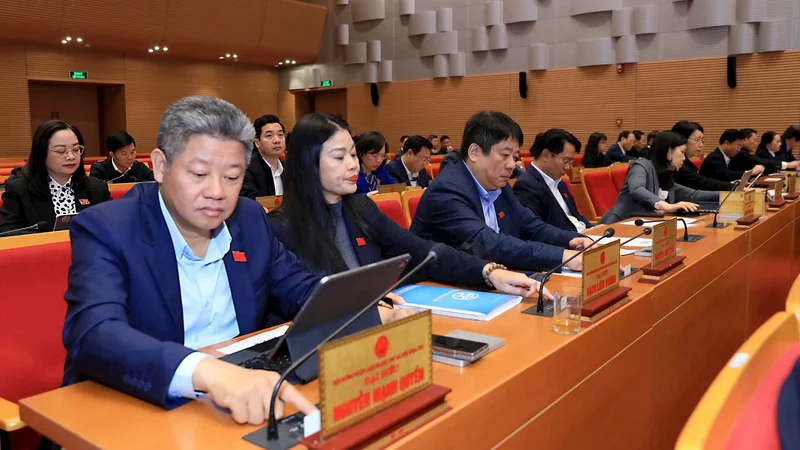 Nóng: Hà Nội vừa duyệt xây Trục đại lộ sông Hồng, một phần trong số 200.000 người dân được tái định cư tại chỗ ở các khu chung cư cao tầng