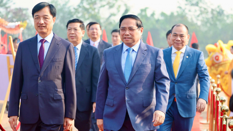 Đỉnh của chóp: Vingroup của tỷ phú Phạm Nhật Vượng đồng loạt khởi công, khai trương 11 dự án trong một ngày, tổng vốn đầu tư gần 1,7 triệu tỷ đồng