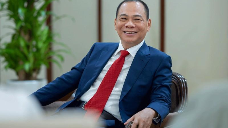 VIC – VHM cùng “bốc đầu”, tài sản tỷ phú Phạm Nhật Vượng tăng thêm gần 9.000 tỷ chỉ trong buổi sáng