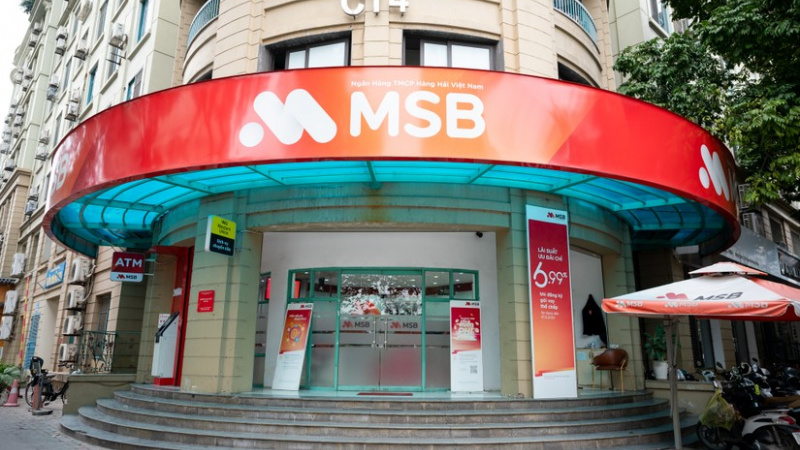 Đấu giá MSB “ế khách”: MSB đang rẻ hay VNPT bán quá đắt?