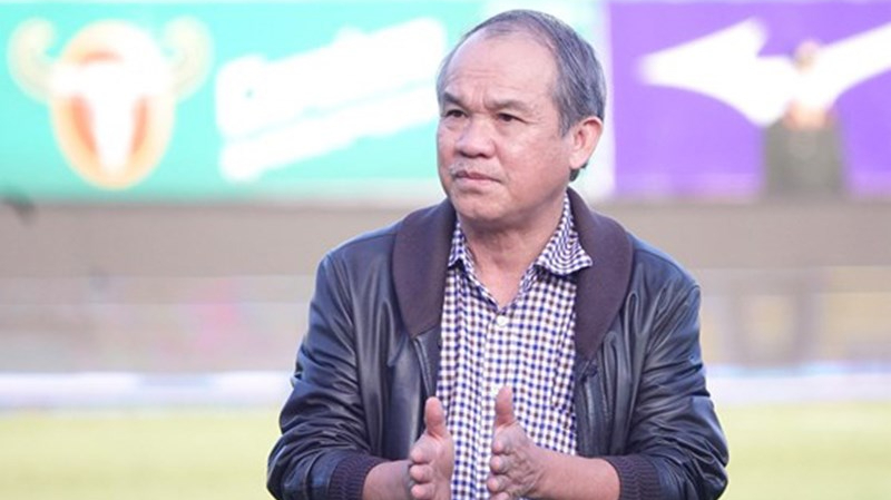 Bóng dáng loạt ngân hàng trong hành trình 'đi cày trả nợ' của bầu Đức ở HAGL