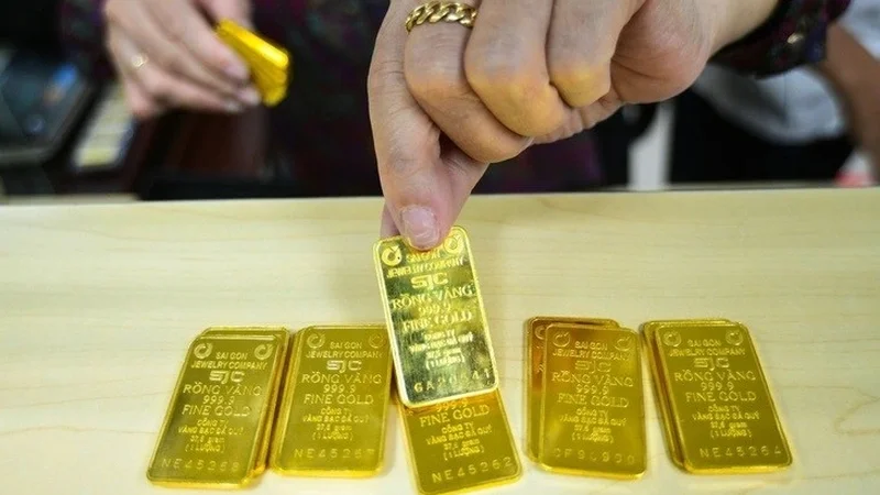 Giá vàng 19/1: Vọt tăng 2,2 triệu đồng/lượng