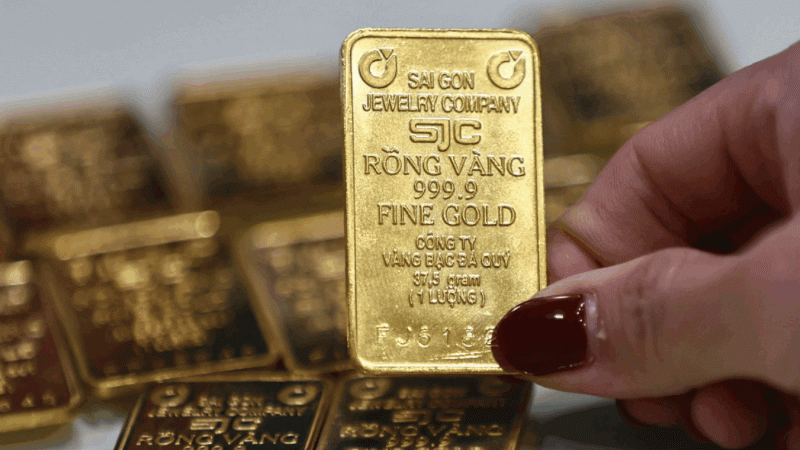 Giá vàng 20/1: Đứng yên trên đỉnh cao