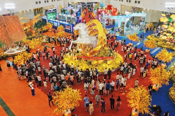 12 ngày mở cửa, Hội chợ Mùa Xuân 2026 đón hơn nửa triệu lượt khách ghé thăm