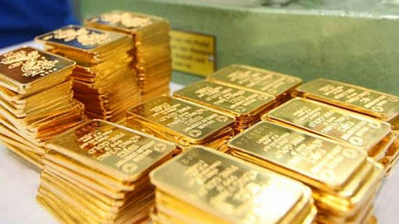 Thủ tướng yêu cầu nghiên cứu giải pháp huy động ngoại tệ và vàng miếng trong dân