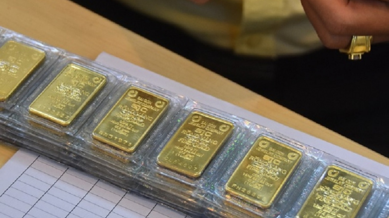 Giá vàng 13/3: Tiếp tục “bốc hơi” 1,5 triệu đồng mỗi lượng