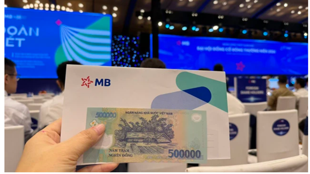 Đông cổ đông đi họp quá nên cắt 500k: MB không hẳn đã đông nhất