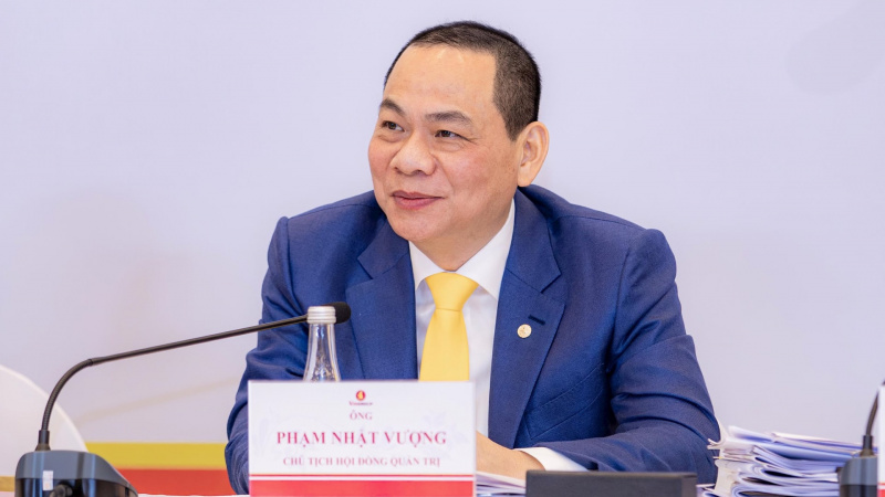 “Có tiền mua vàng cất đi, vốn đâu cho tăng trưởng?”: Câu nói của tỷ phú Phạm Nhật Vượng khiến nhiều người suy ngẫm