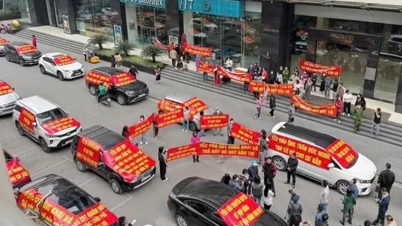 TIN CỰC VUI CHO NGƯỜI MUA NHÀ: Nhà đã nhận, tiền đã đóng, hàng trăm nghìn căn hộ “treo sổ đỏ” sắp có lối ra