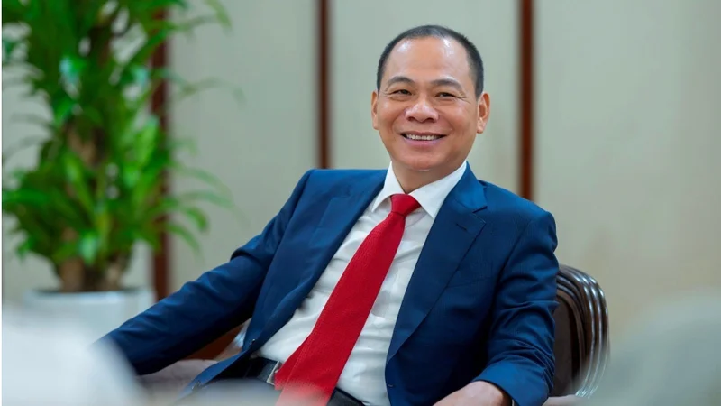 Chốt chi gần 25.000 tỷ đồng trả cổ tức sau “lệnh” dừng gom thêm đất từ tỷ phú Phạm Nhật Vượng: Vinhomes đang muốn gửi thông điệp gì tới thị trường?
