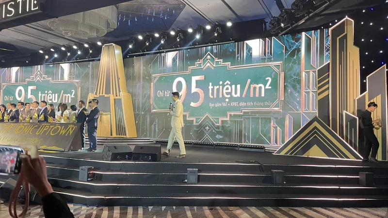 95 TRIÊU/M2: CÚ RESET NGOẠN MỤC VỚI BẤT ĐỘNG SẢN TÂY HỒ?
