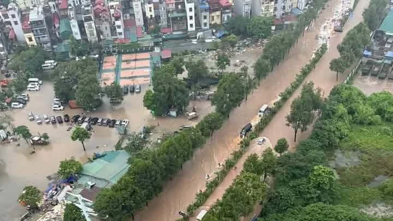 CHI TIẾT DANH SÁCH CÁC TUYẾN PHỐ NGẬP ÚNG Ở HÀ NỘI SÁNG 17/9
